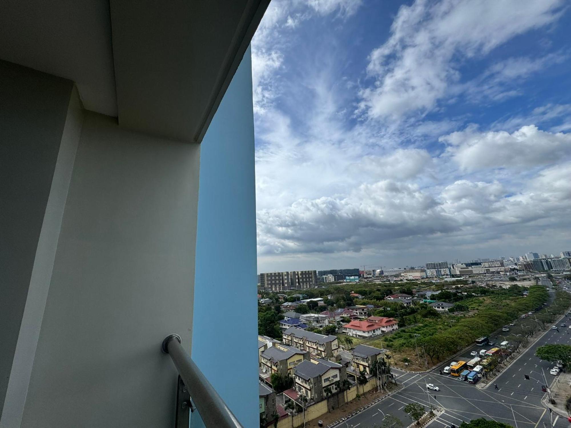 Lcondotel Premium Pitx Hotel