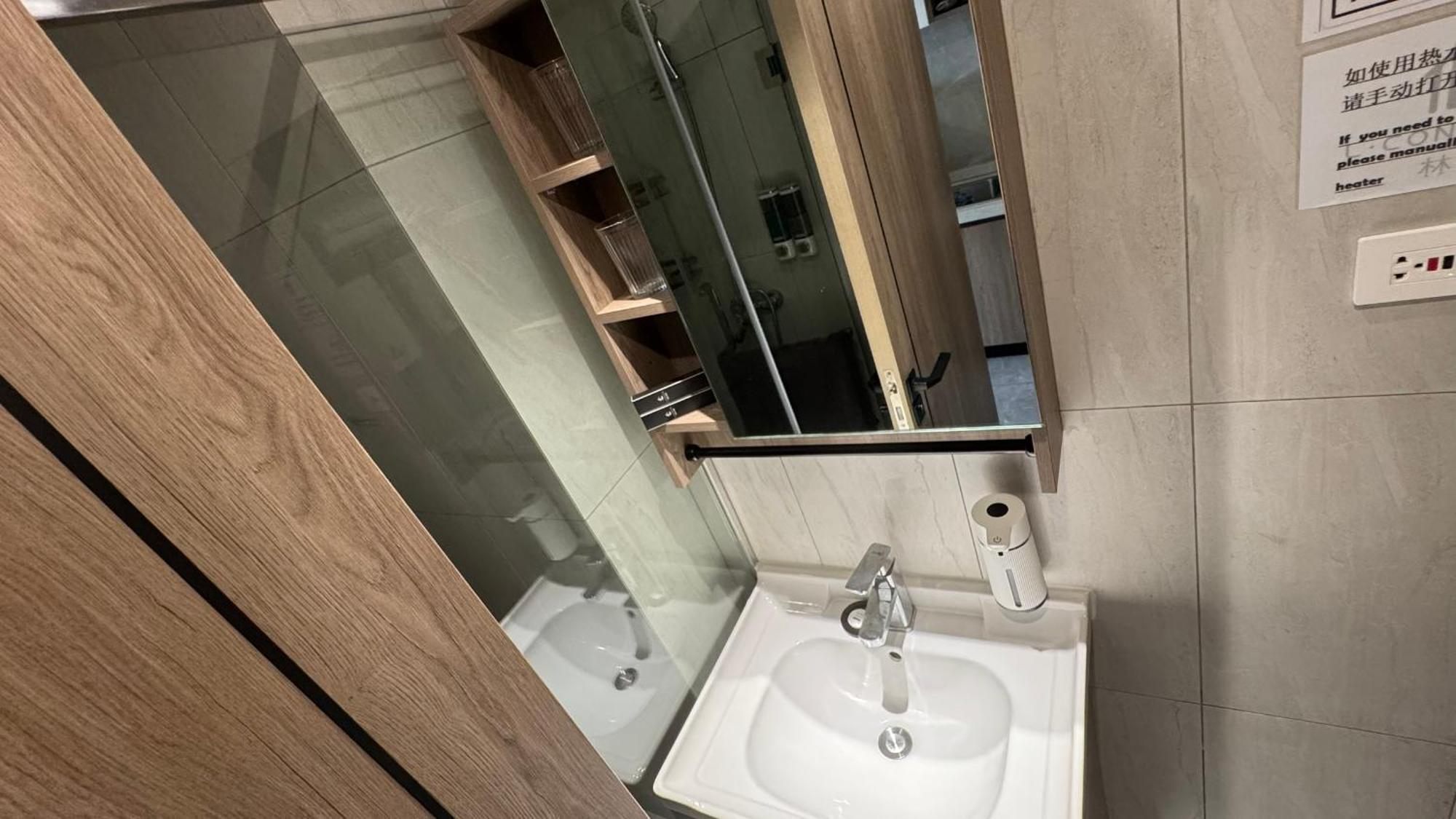 Hotel Lcondotel Premium Pitx 4*